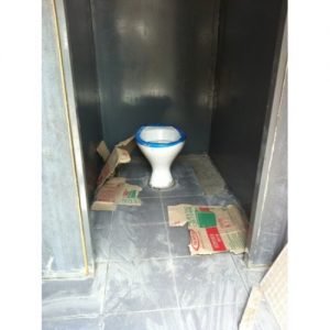 Portable Toilet Cabin 18